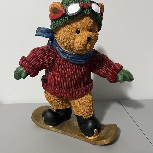 3/25$(Mix) Vintage Teddy Bear Snowboard Figurine - Picture 1 of 12